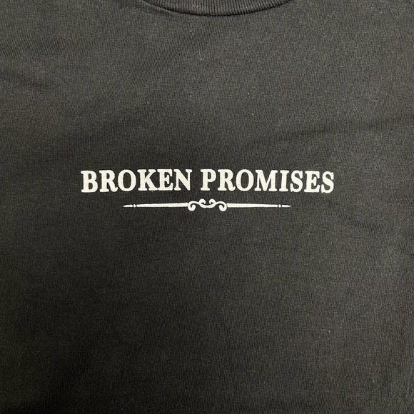 Broken Promises Rose Graphic Tee Thrifted Vintage Style Size S - Picture 4 of 11